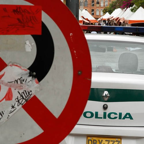 Carro policia nacional
