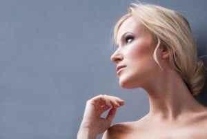 El retrato de moda de una mujer