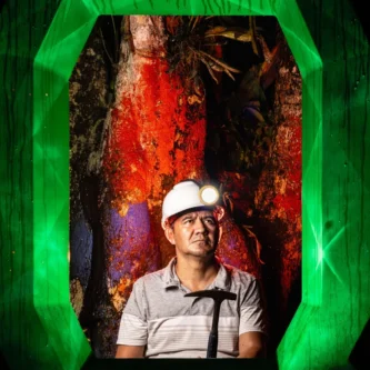RetratoYiyo es guaquero en Quípama, Boyacá, una región marcada por la extracción de esmeraldas.